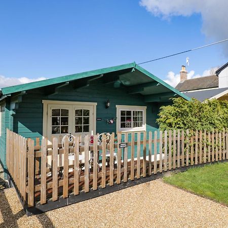 Villa The Nook Swindon Exterior foto